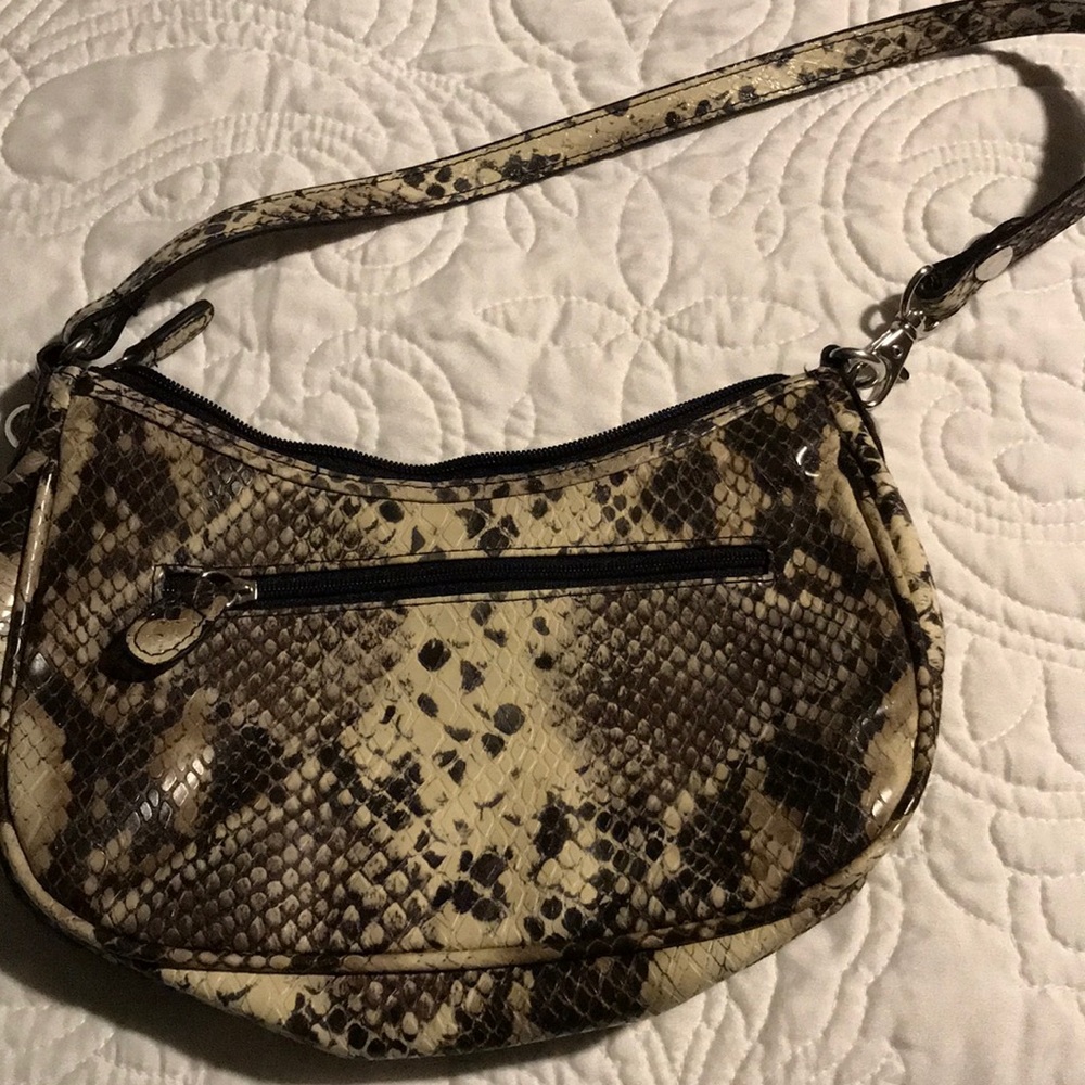 Purse - Picture 4 of 4
